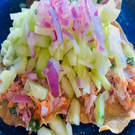 Tostada de Pescado Molido
