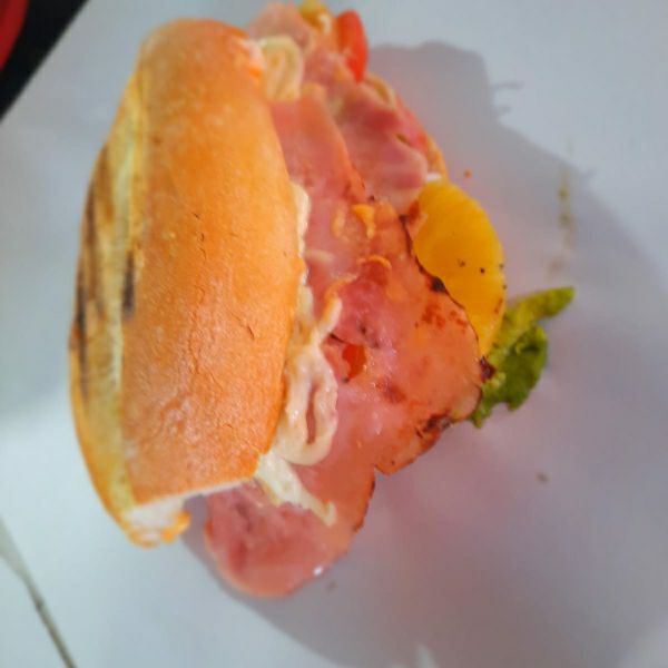 TORTA GIGANTE HAWAIANA