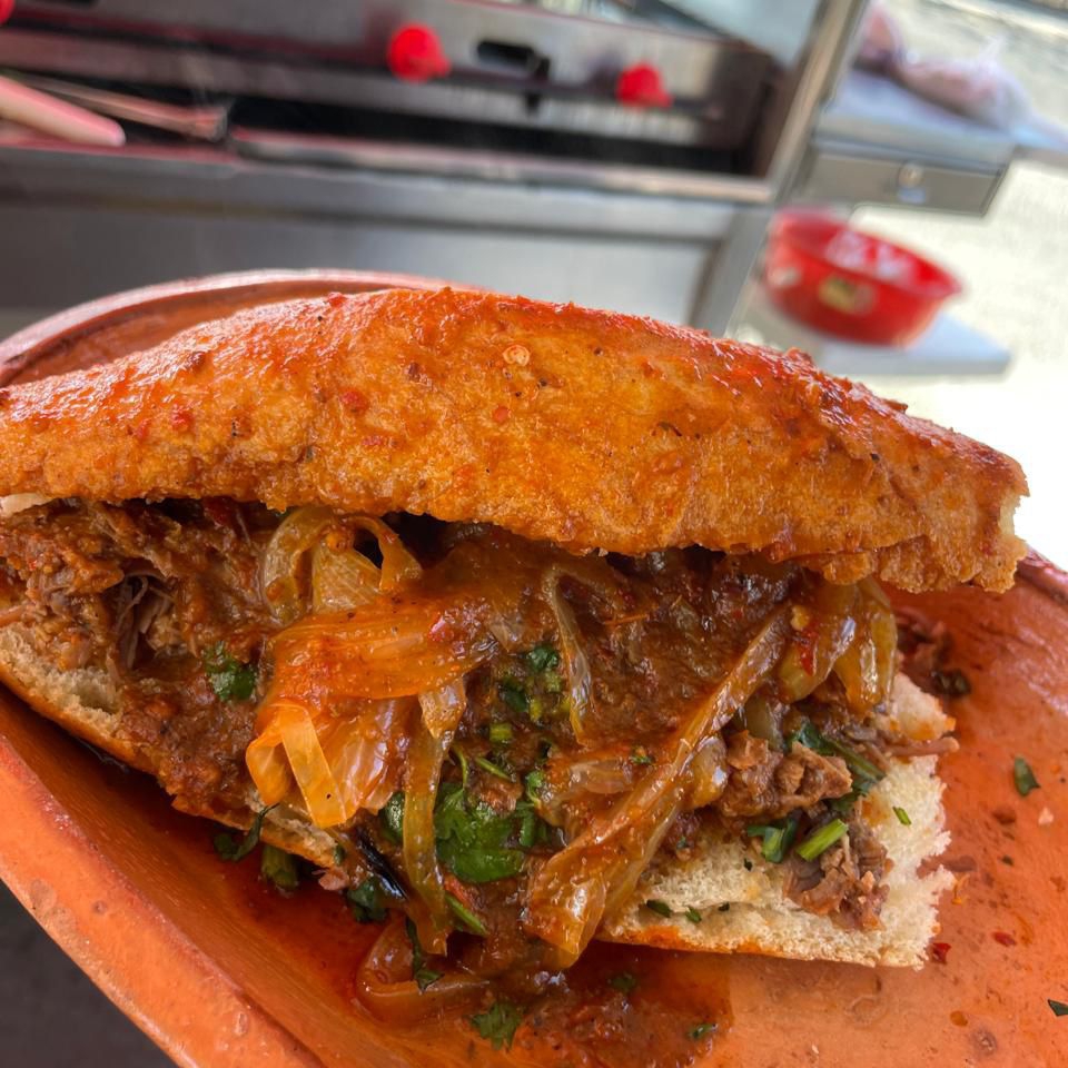 Torta De Birria