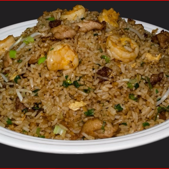 Arroz En Salsa Con Camarones Y Verduras entero