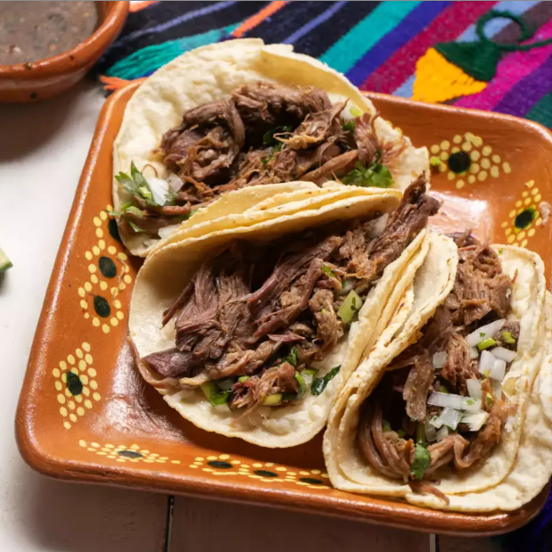 TACO DE BIRRIA DE BORREGO