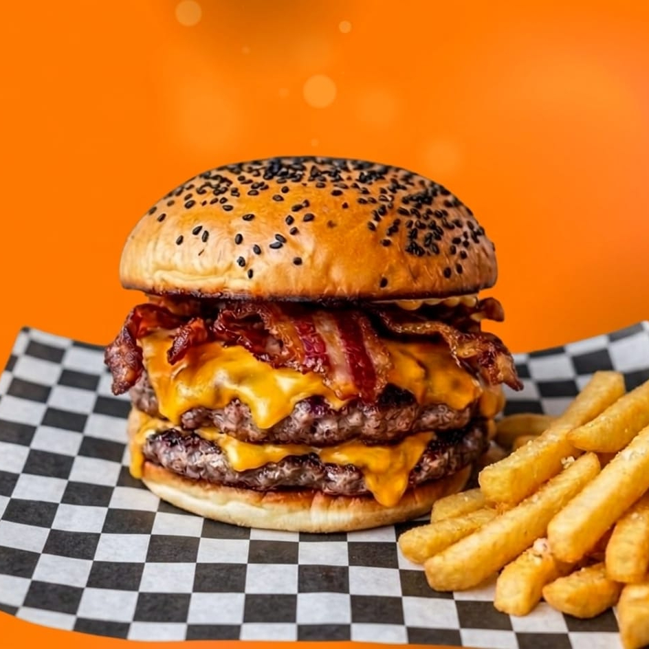 Angry bacon doble carne con papas