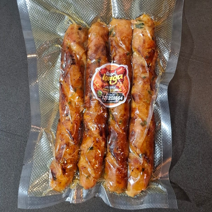 CHORIZO TIPO LONGANIZA X 4 UND