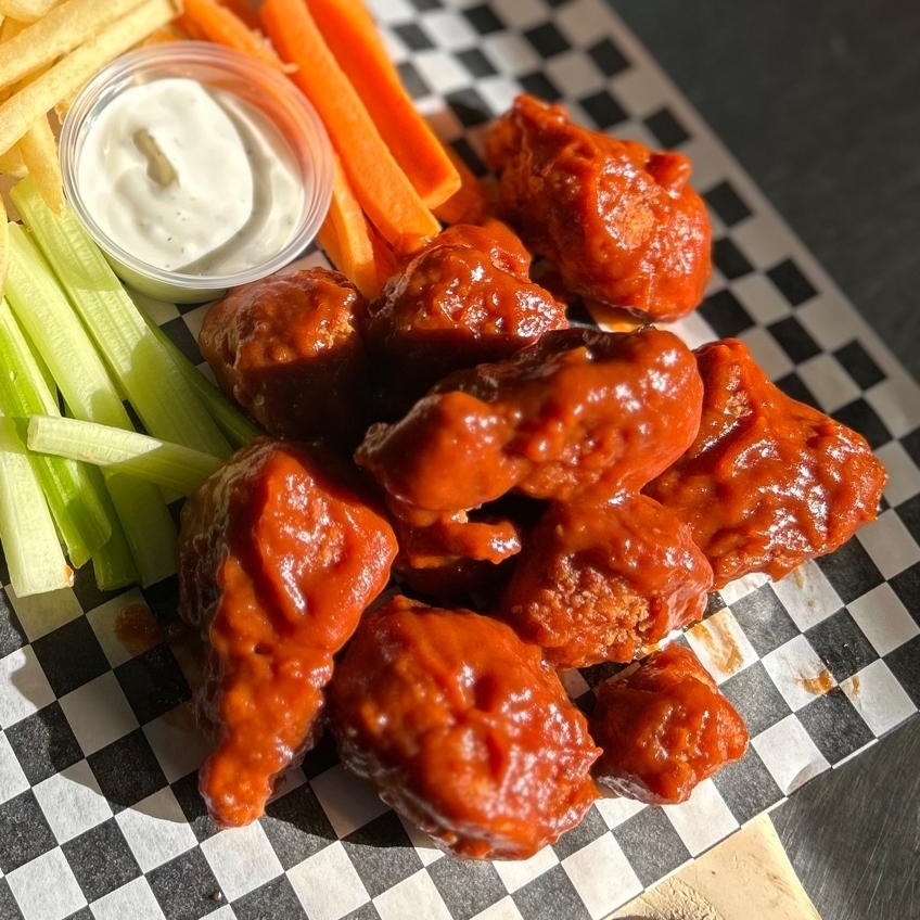 Boneless 1/2 Orden