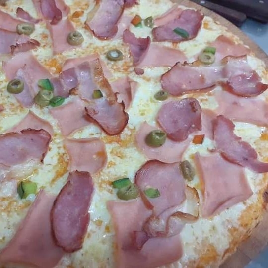 Pizza Brasilera Familiar