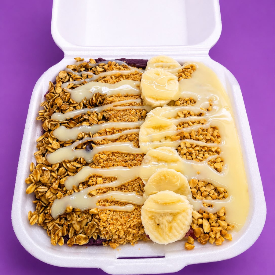 📸 Produto real. O alimento não foi alterado. Somente o fundo da imagem foi substituído para fins de apresentação. Os adicionais em creme vão embaixo da marmita tambem.