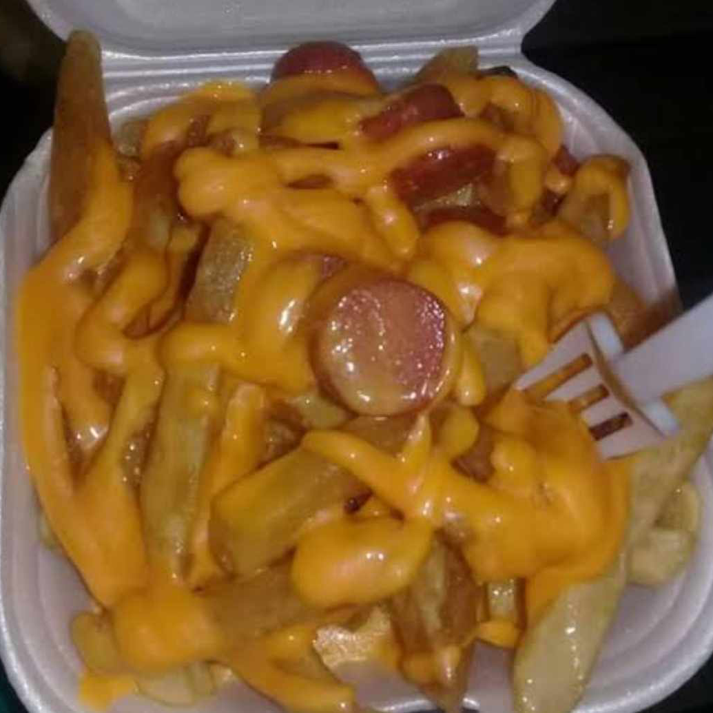 Salchipapas