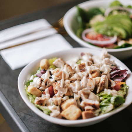 Combo: Ensalada Cesar + Coca light 355 ml