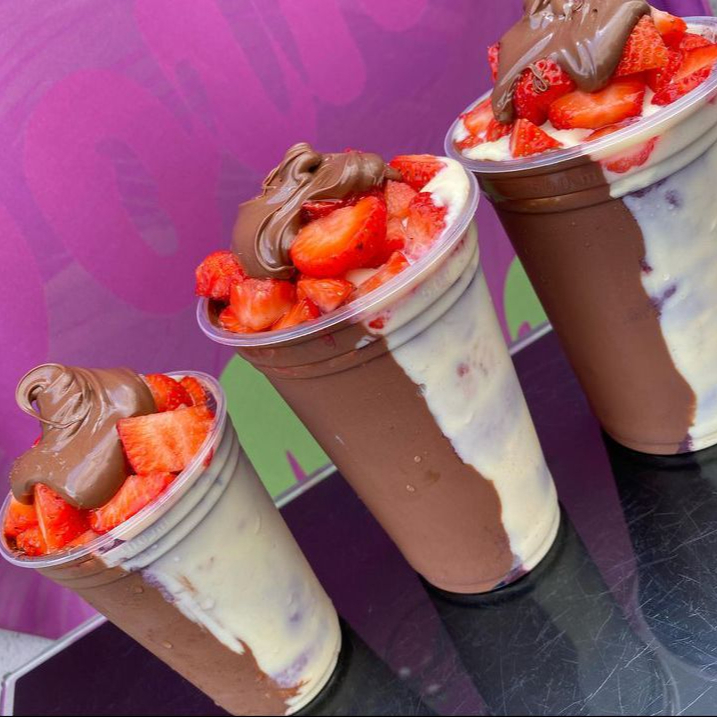 Dois Copos Trufados de Ninho e Nutella