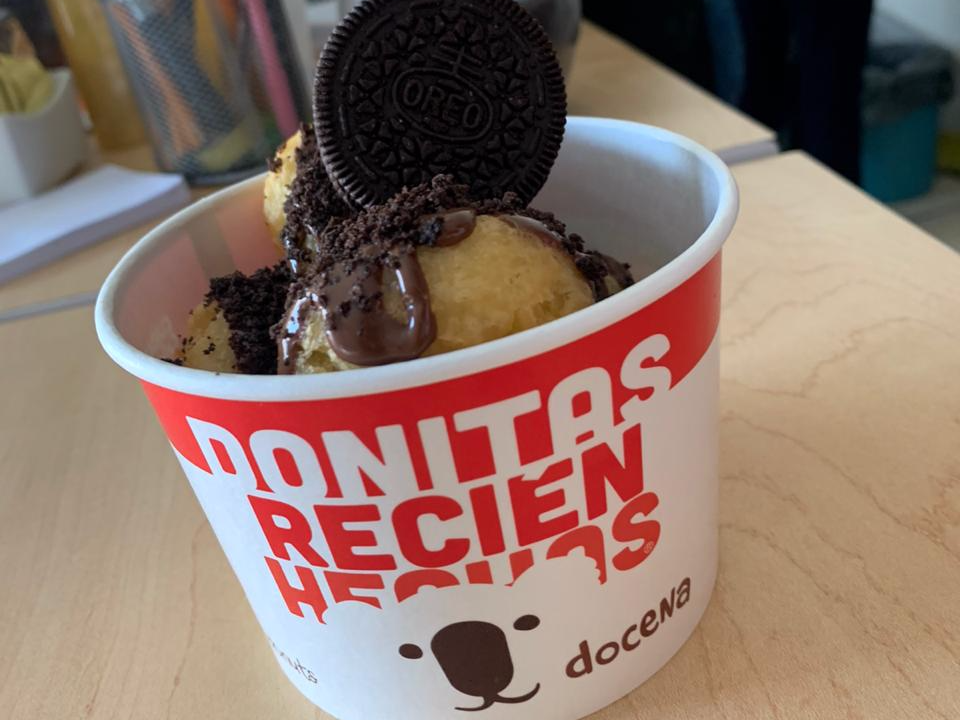 Docena de Donas con Chololate y Oreo