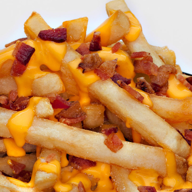 Papas con Queso y Tocino