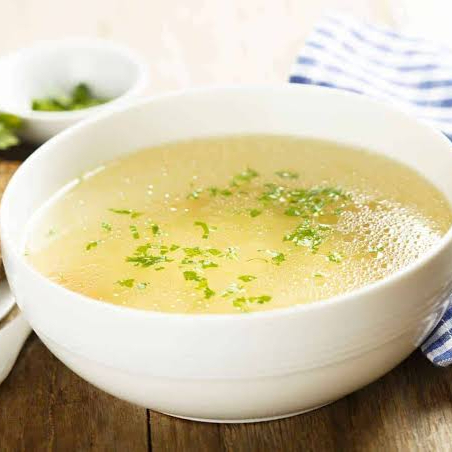 Caldo de Pollo
