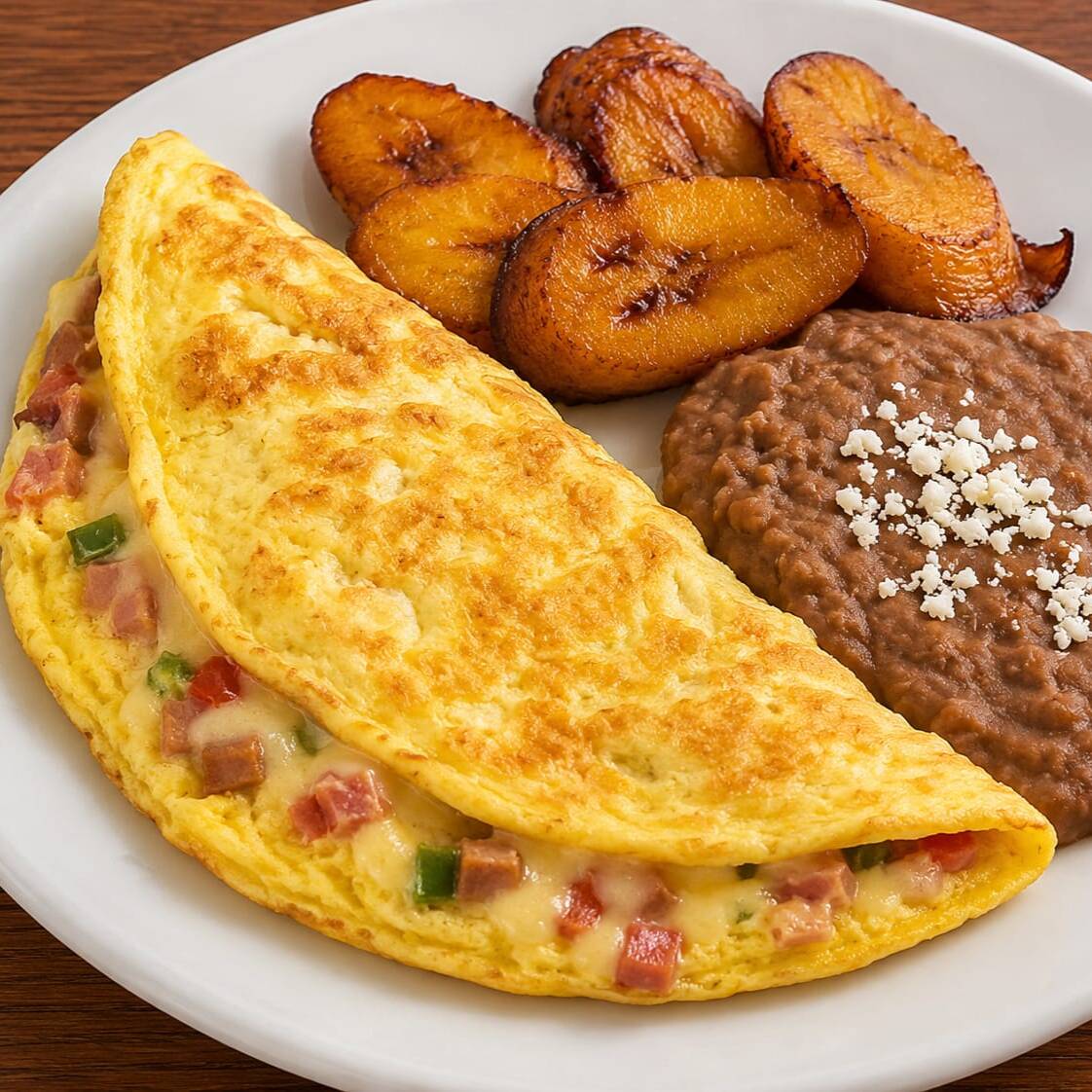 OMELLETE CON JAMON Y QUESO AMARILLO