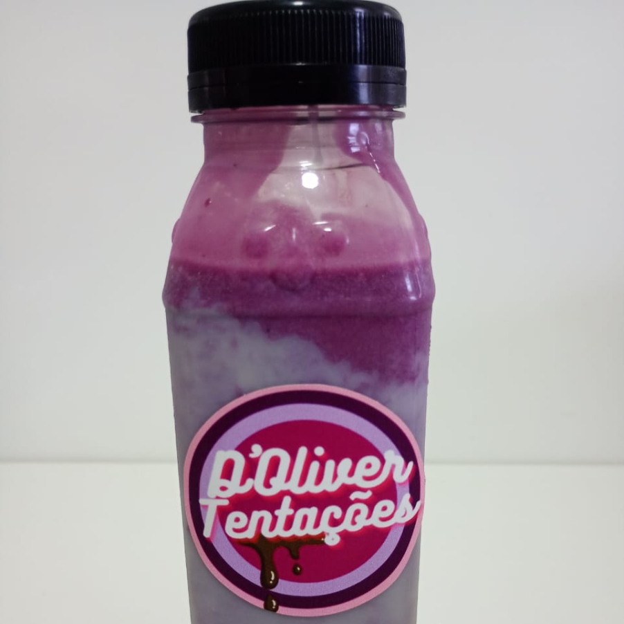 Creme de polpa de Açaí e aquele toque de Leite Condensado.