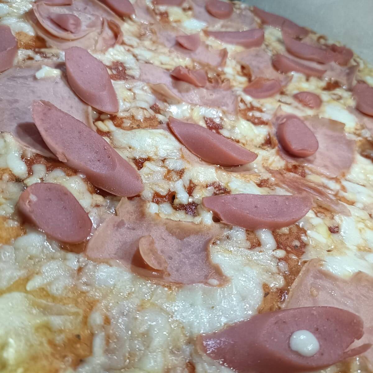 Pizza Jamón Salchicha