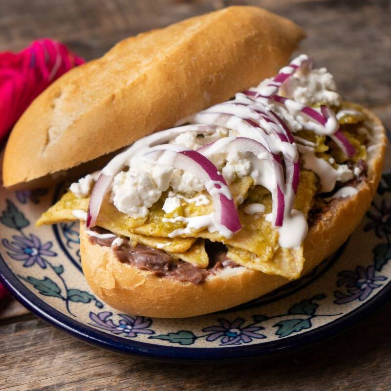 Torta de Chilaquiles Verdes