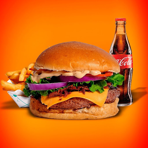 Angus con Papas y Refresco