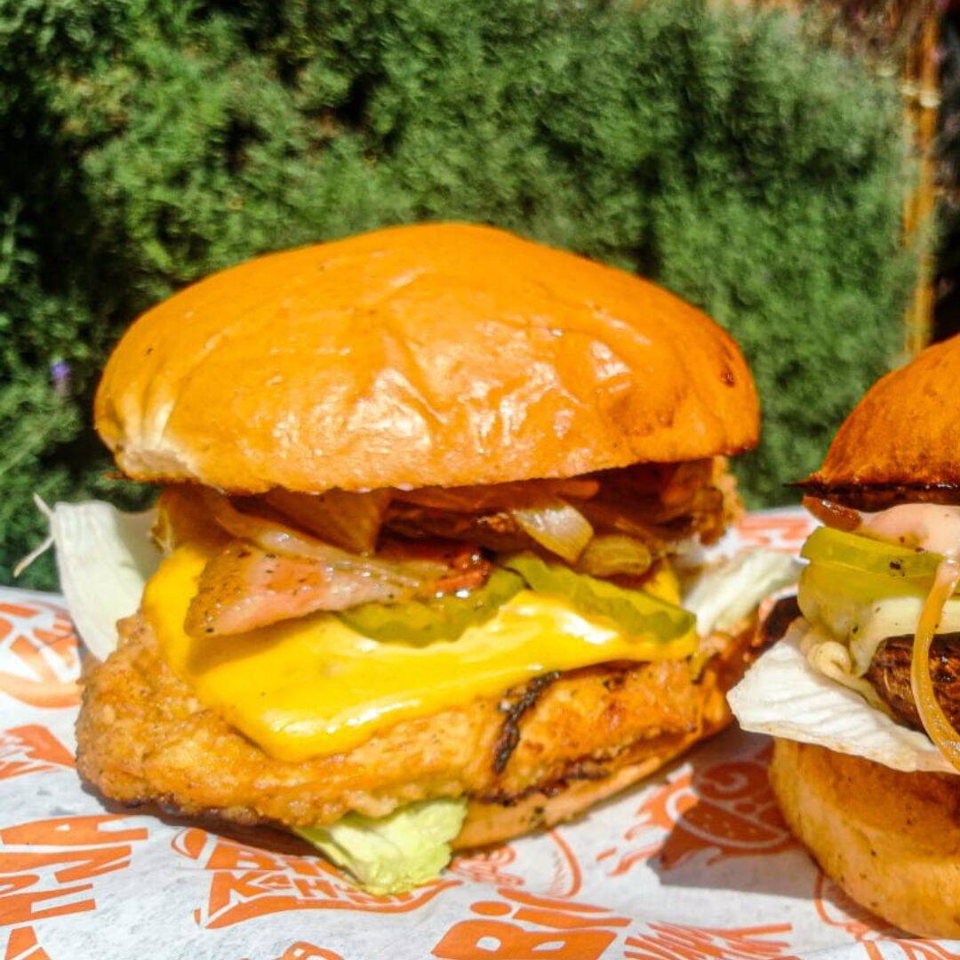 Crispy Chicken Burger Crispy .