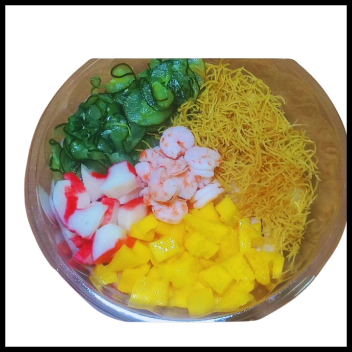 Base Arroz , Crisp De Batata Doce , Manga , Sunomono , Kane , E Camarão Pre Cozido , Finalizado Com Gergelim E Teriaki