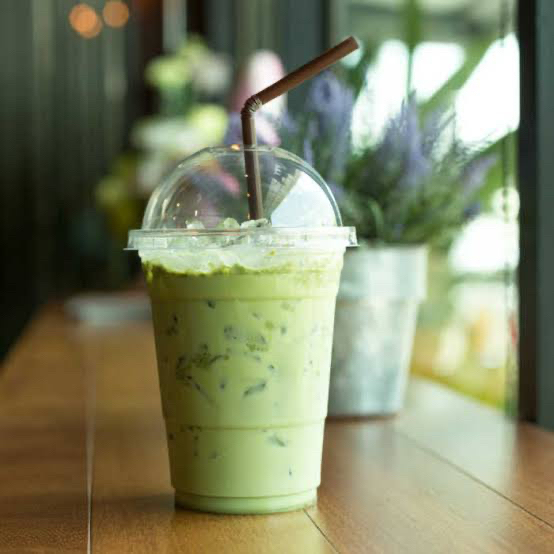 Iced matcha latte