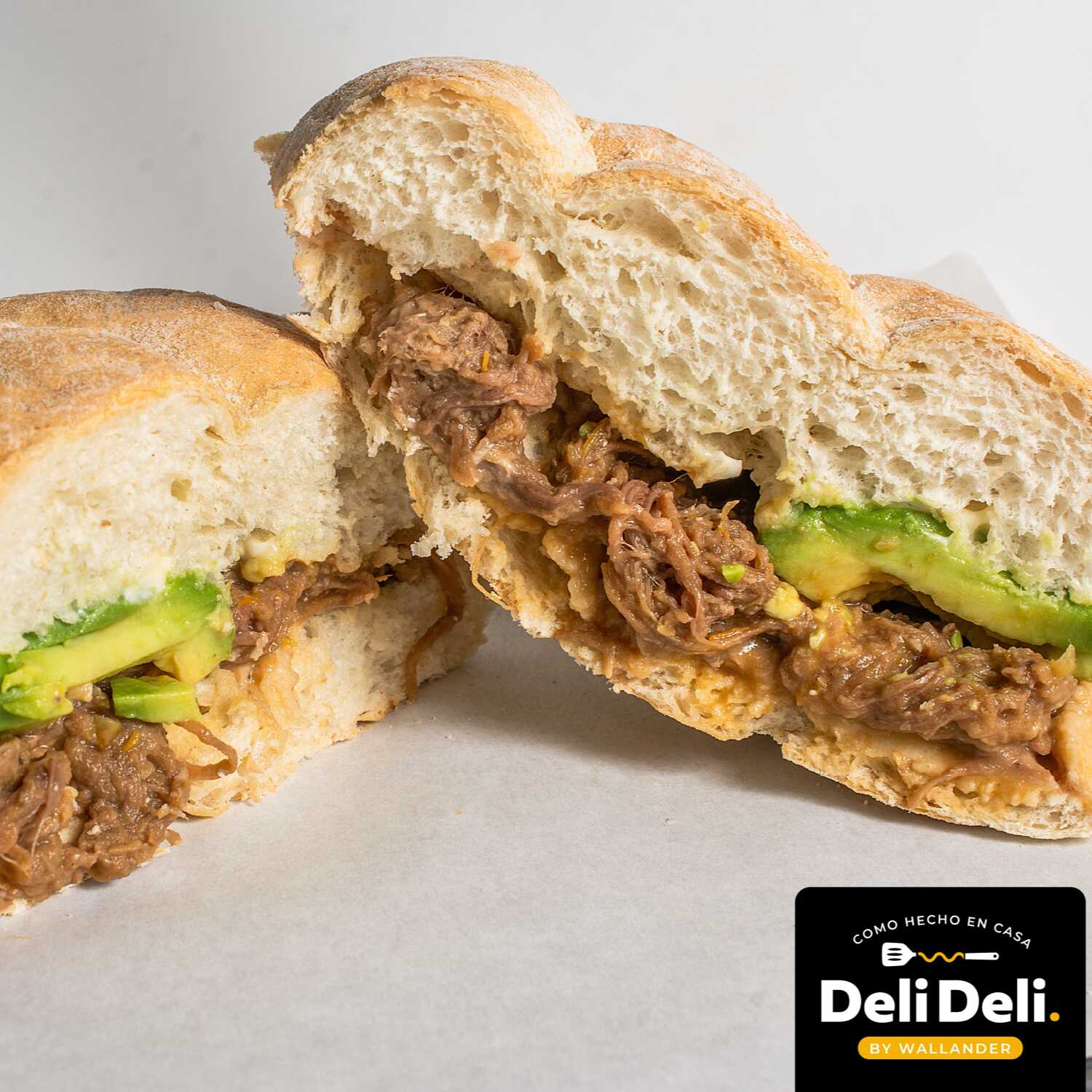 Torta Deli de Deshebrada