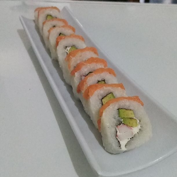 Salmón Roll