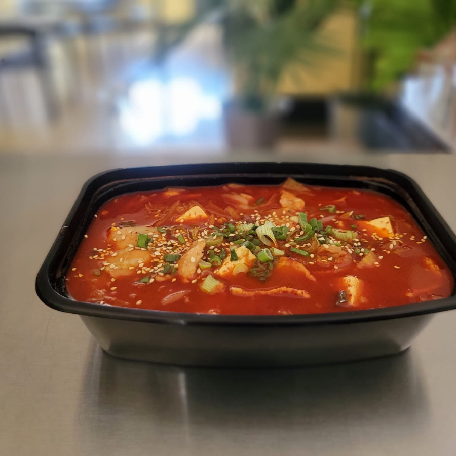 Kimchi jjigae