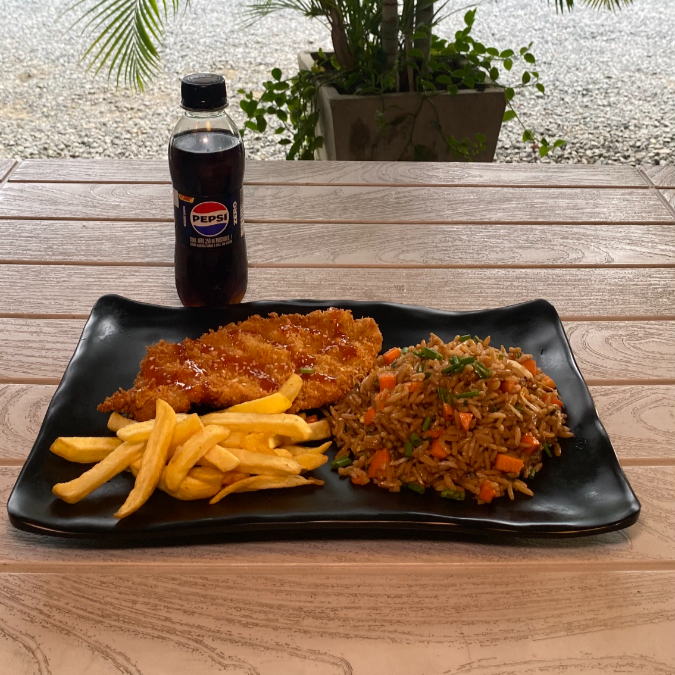 Combo pechuga crispy + papas + bebida