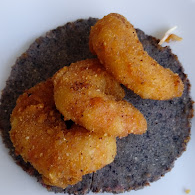 3 TACOS DE CAMARON EMPANIZADO