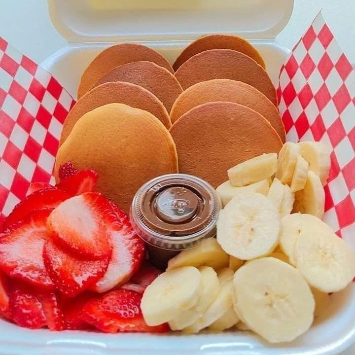 Combo Pancake de Lechera + Malteada de Vainilla
