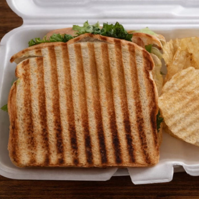 Sandwich Pollo Asado Con Tocino