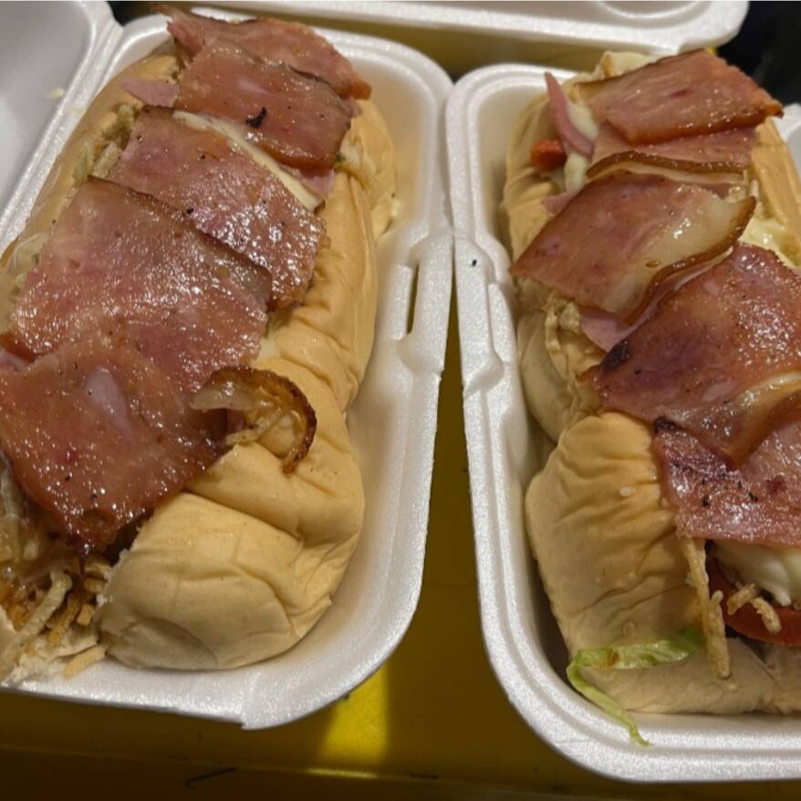 2.x 1 Perros Bulldog + Papas Francesas 🙃