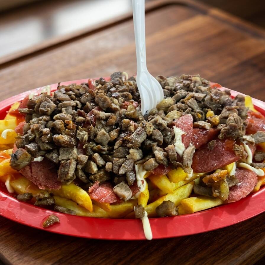 Salchipapas Especial