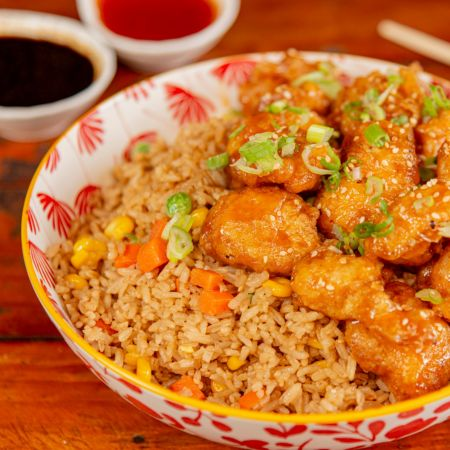 Combo Pollo a la Naranja + Arroz al Wok