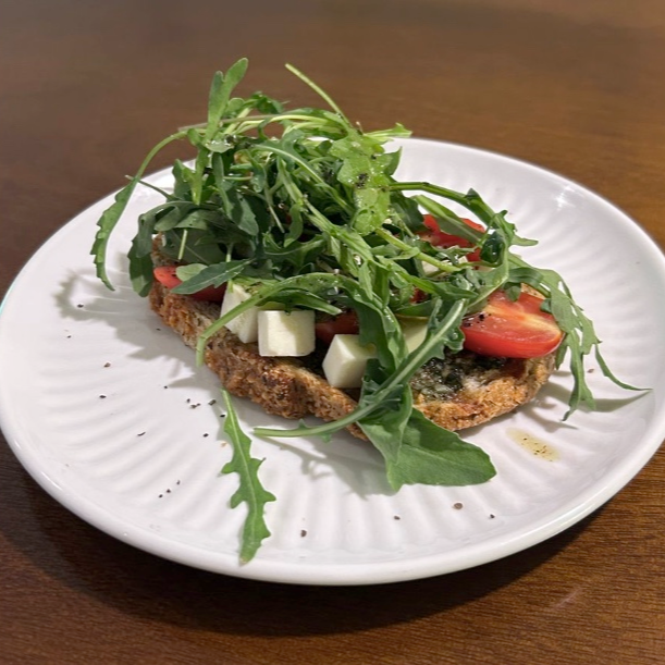 Toast Caprese