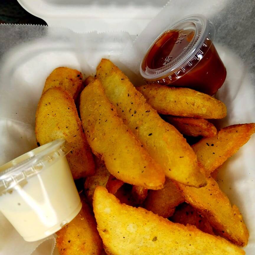 Patatas Grandes con salsas