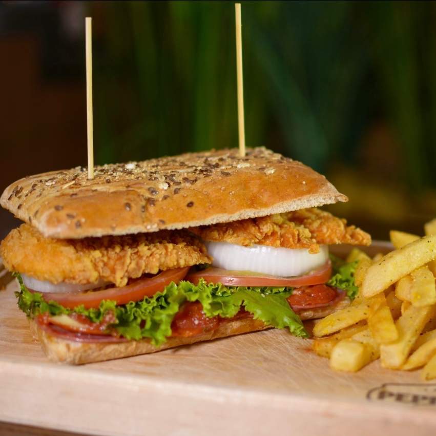 Chapata  Pollo Parmesano