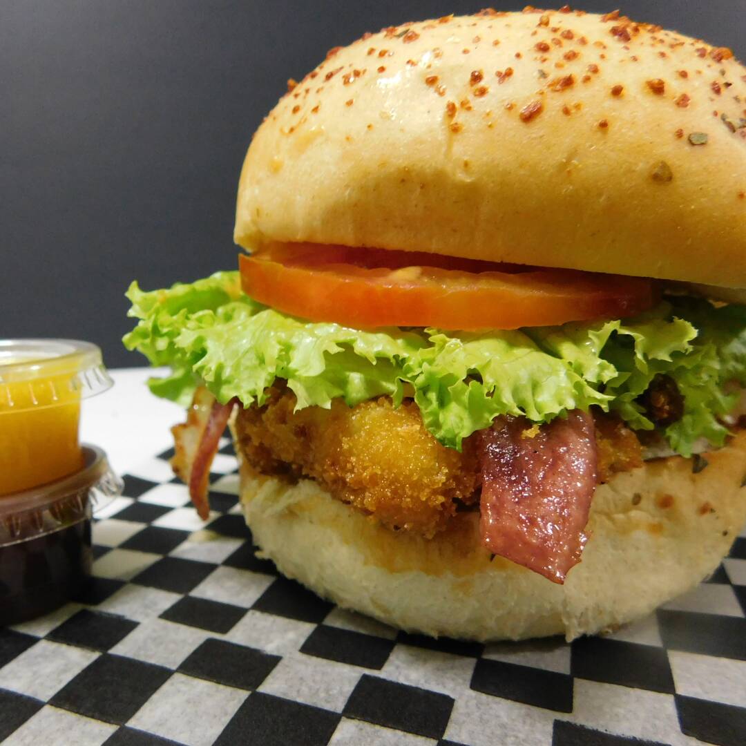 Burguer de Pollo en Combo