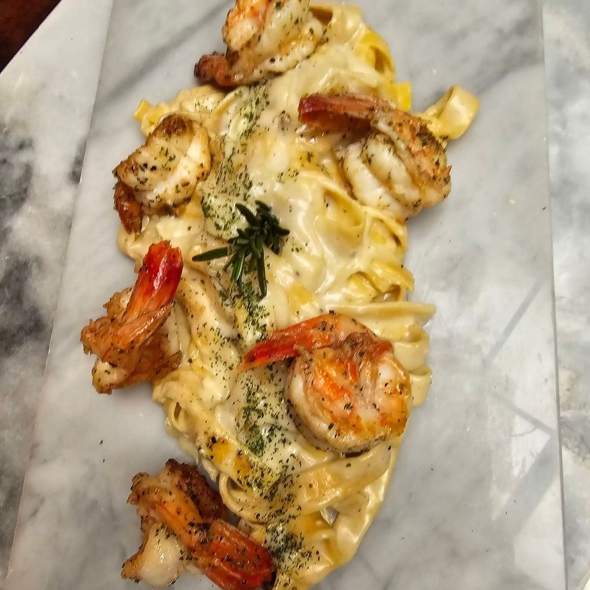 Quattro Formaggi con Gamberi