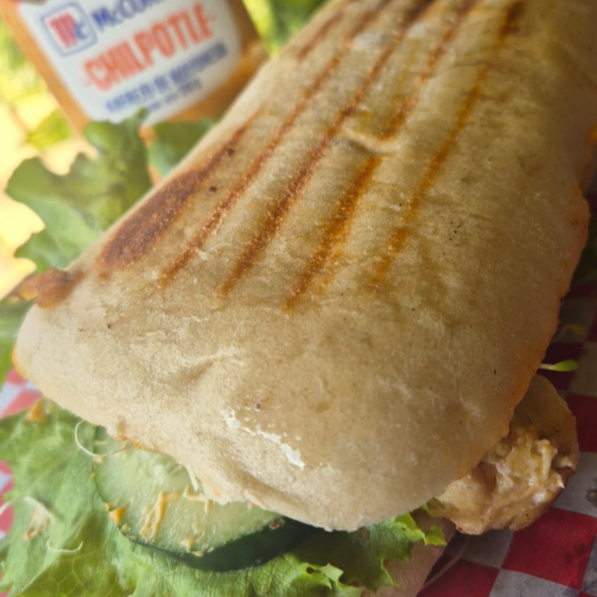 Chapata Pollo Chipotle Capuchino