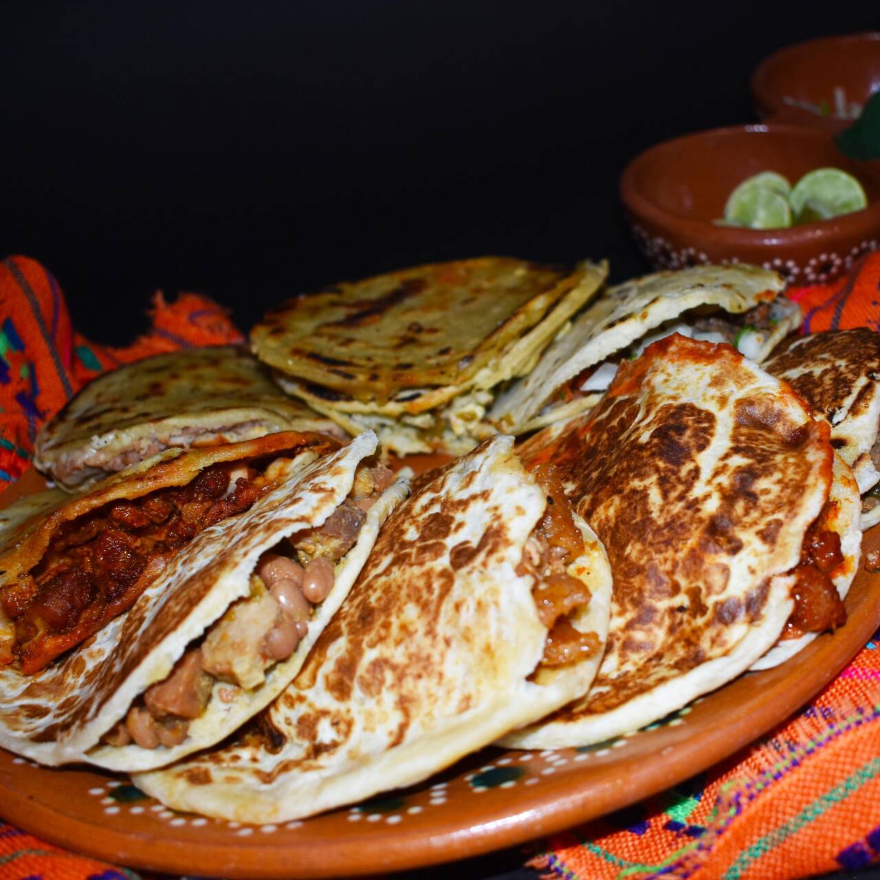 Gordita de Harina - Huevo con Chile