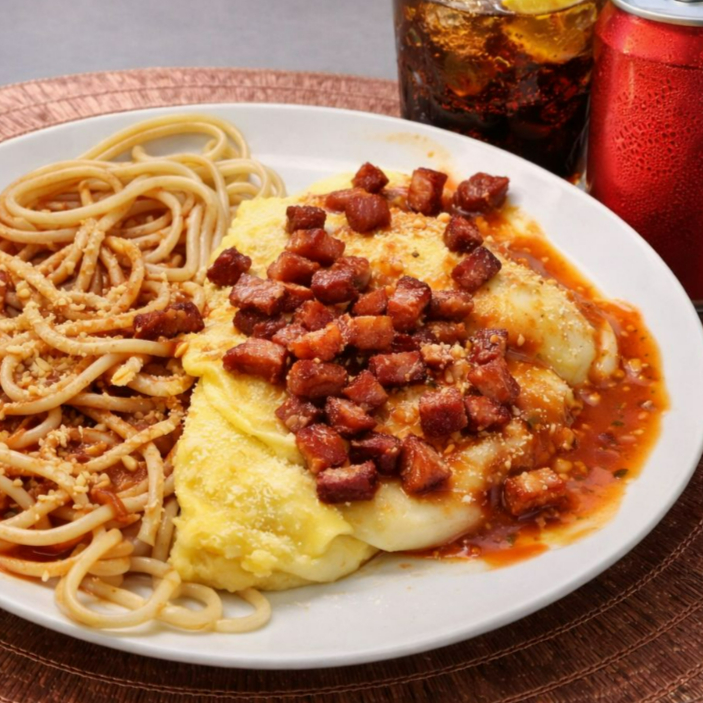 parmegiana de frango com calabresa + coca - cola lata 350ml com desconto especial...