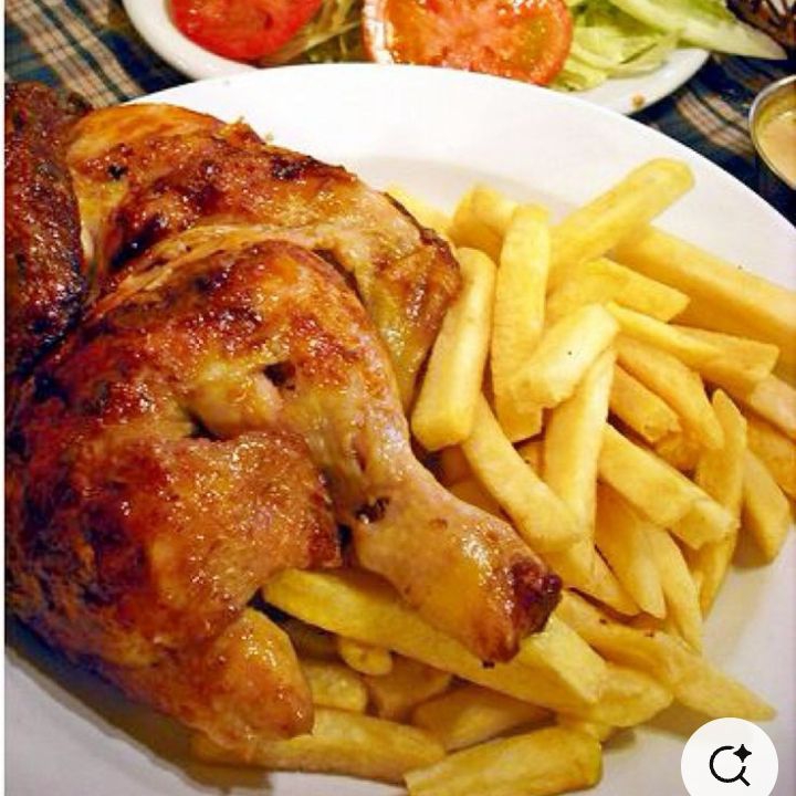 Pollo Entero Dorado + Papa Francesa Gaseosa+ Litro