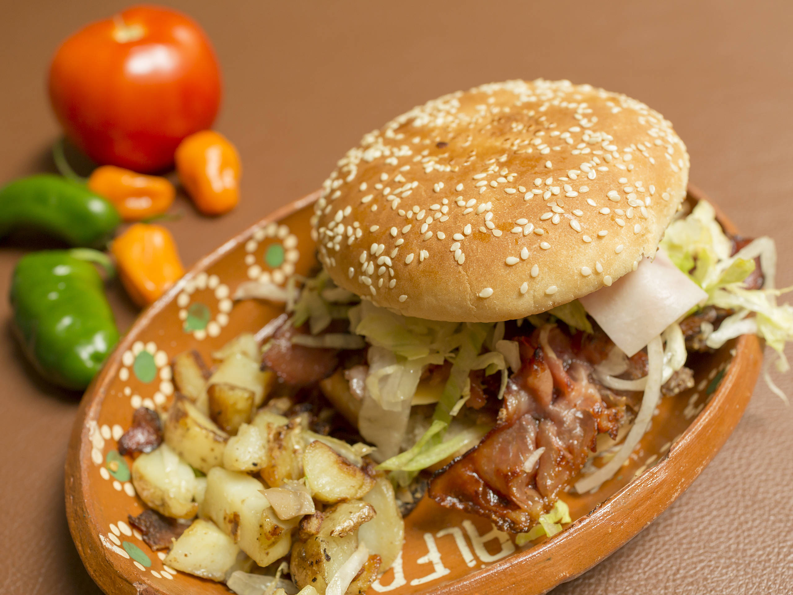 Hamburguesa Res con Tocino