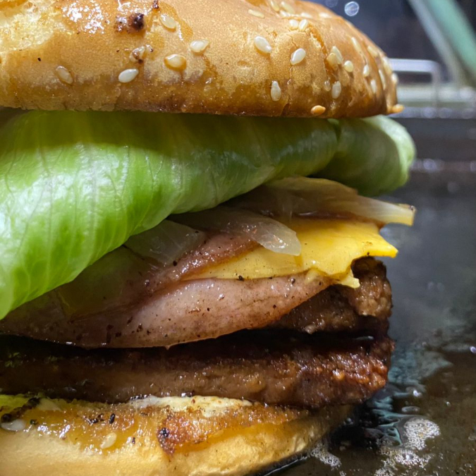 HAMBURGUESA DOBLE CARNE DE RES