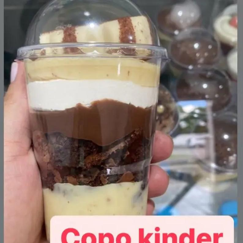 Chantininho, brigadeiro gourmet branco, brownie, cremoso de chocolate ao leite e kinder.