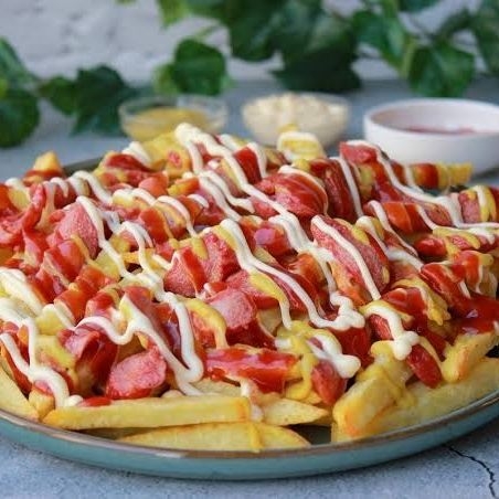 Salchipapa
