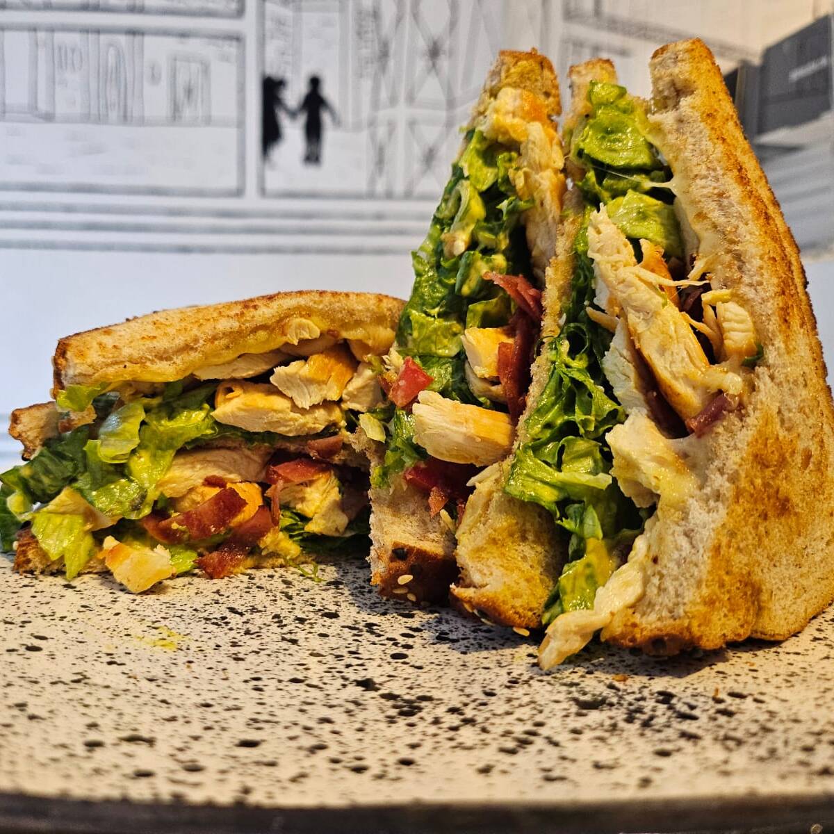 Sandwich Pack Terremoto + bebida + réplica