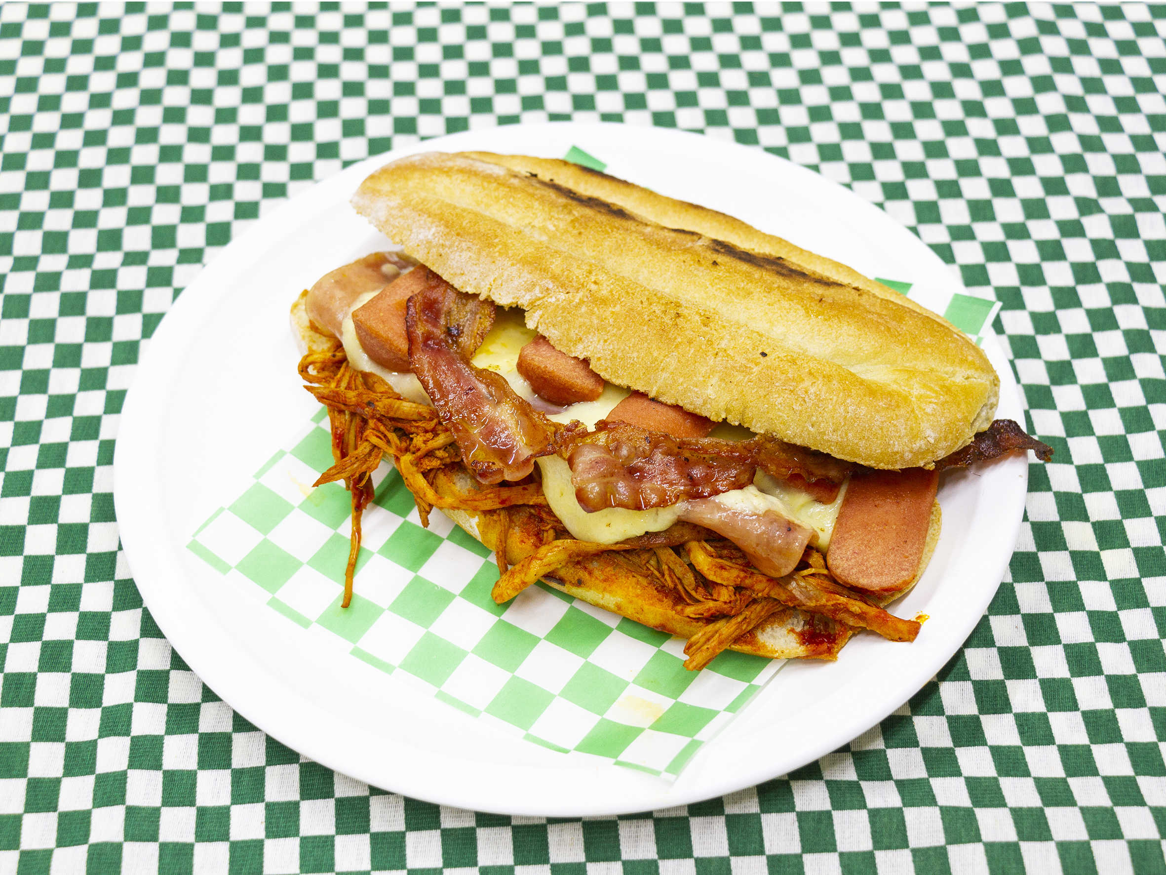 1 Torta Cubana Grande + 1 Pepsi