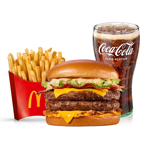 O novo sanduíche contém dois hambúrgueres de carne 100% bovina. O peso total da carne “in natura" (somando-se os dois hambúrgueres) aumentou em 51,7% / 77,6 g, passando de 150 g para 227,6 g, em comparação com o peso total de carne "in natura" (um hambúrger) presente nas versões anteriores, a méquinese, a exclusiva maionese especial com sabor de carne defumada, molho do CBO (o saboroso molho emulsionado com especiarias e derivados lácteos), alface, fatias de bacon, queijo processado sabor cheddar, cebola crispy, tudo isso no pão tipo brioche trazendo uma explosão de sabores pros seus dias de glória, acompanhamento e bebida.